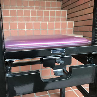 札幌市内◇ピアノ 昇降椅子 背もたれ付き◇高さ調整 トムソン チェア □