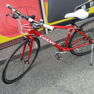 8月限定特価!!【エコプラス小倉南店】GIANT クロスバイク ESCAPE R3 3×8速 中古車☆スタッフ向井おすすめ