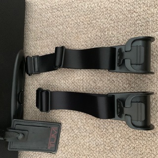 TUMI キャリーバック＆トラベルボーチお譲りします