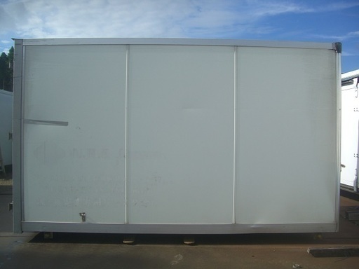 ♪千BE75♪物置♪コンテナ♪手頃♪スライドドア付♪アルミ箱♪