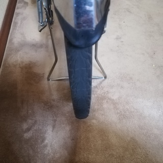 CHACLE 中古自転車 27インチ 3段切り替え カゴ新品 ノーパンクタイヤ シルバー 良品 CHACLE 中古自転車 27インチ 3段切り替え カゴ新品 ノーパンクタイヤ