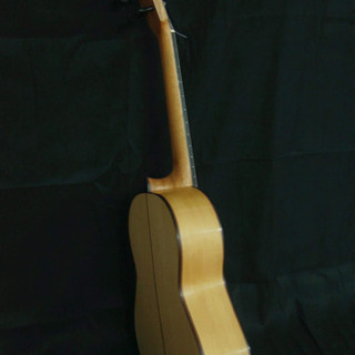 ハンドメイド🇪🇸フラメンコギター💃🏻