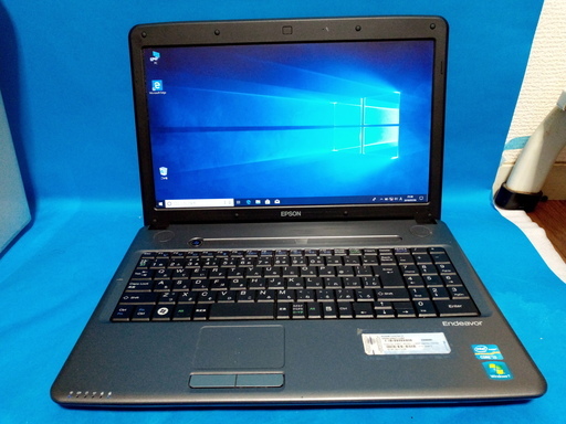 エプソンノートPC（SSD搭載）ＰＣバック付　EPSON DIRECT Endeavor NJ3500E　ＰＣバック付