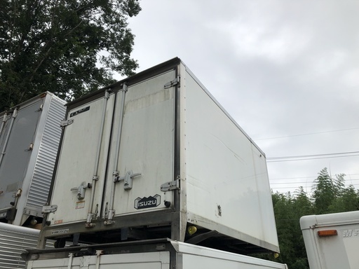 物置　トラック荷台①