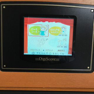 ローランド 電子ピアノ 液晶画面付き