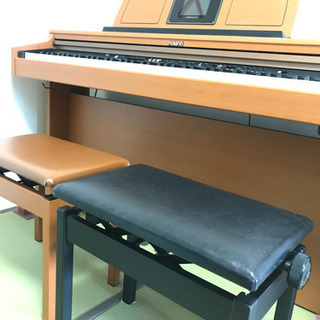 ローランド 電子ピアノ 液晶画面付き