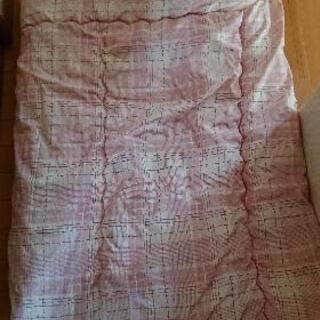 【無料】 寝具一式 敷き布団 掛け布団2枚 枕