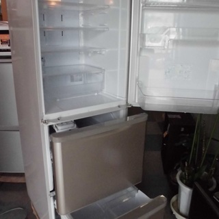 SHARP/シャープ 3ドア 両開き 冷蔵庫 SJ-WA35A-N 2015年製 350L 中古品 動作OK 大きめです(^^♪ JM4128)【取りに来られる方限定】 SHARP/シャープ3ドア冷蔵庫 SJ-WA35A-N 中古家電の買取と販売 (ID