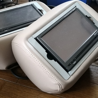 値下げ トヨタアルファード 車種専用ヘッドレストモニター
