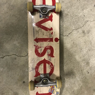 evisen スケートボード