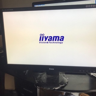 iiyamaの24インチ ディスプレイE2472HD（本日中に決...