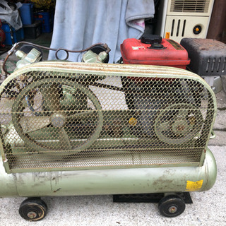 エンジンコンプレッサー 10k 早い者勝ち