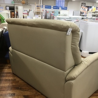 トップ 軽トラ貸出し、配送あり！二人掛けソファのご紹介【トレジャー  