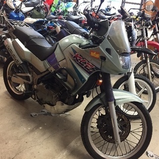 KLE400