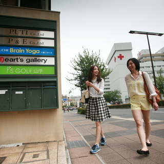 駅チカの室内ゴルフ練習場！スクール会員募集中♪