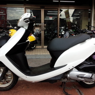 NO.2777 ディオ （DIO） 4サイクルエンジン ホワイト ☆彡