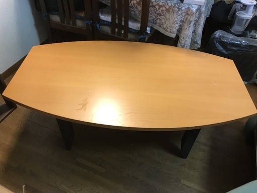 英国IKEA オバール型　コーヒーテーブル