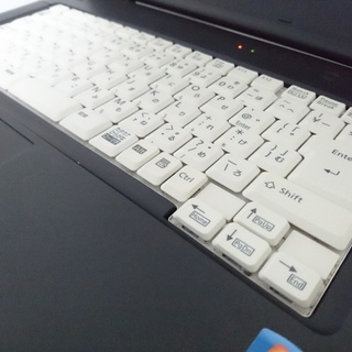 取引中】 ☆SSD搭載で快適☆ 富士通 FMV-A8290 15インチ Windows10