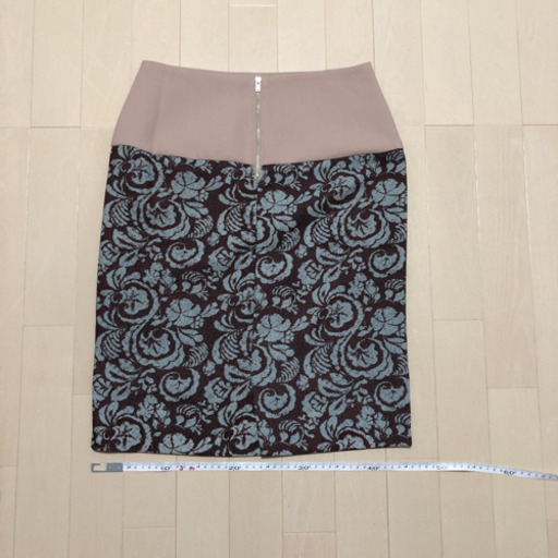 ブージュルード Bou Jeloud タイトスカート しぃーたま 箱崎のスカートの中古 古着あげます 譲ります ジモティーで不用品の処分 ブージュルード Bou Jeloud タイトスカート しぃーたま 箱崎のスカートの中古 古着あげます 譲ります ジモティーで不用品の処分