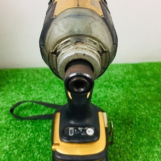 マキタ(Makita) 充電式インパクトドライバ 18V 5.0Ah バッテリー片方3.0Ah ゴールド TD148【リライズ野田愛宕店】【店頭取引限定】【中古品】1点限り早い者勝ち！
