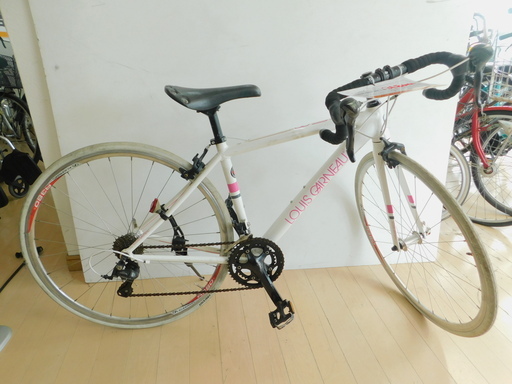 8月限定【エコプラス小倉南店】ルイガノ ロードバイク 白 2×9速