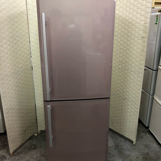 ?値下げ❣️容量大きめでお洒落な可愛い2ドア冷蔵庫☝️?