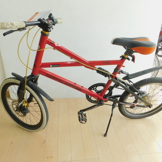 8月限定【エコプラス小倉南店】ドッペルギャンガー560 DEUS ミニベロ 赤 7速 20インチ 中古車☆スタッフ永島おすすめ