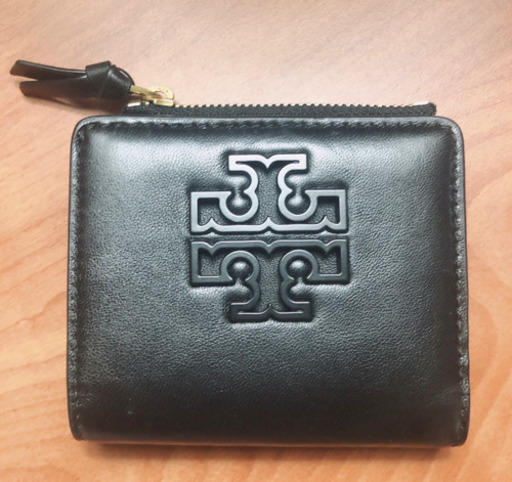 早い者勝ち！ 新品未使用 TORY BURCH ２つ折りmini財布 black or naby