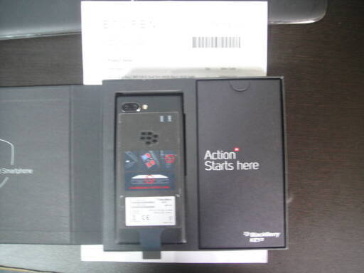 BlackBerry Key2 BBF100-6 DSDS 未使用