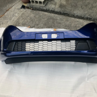 フリードの純正バンパーです。
