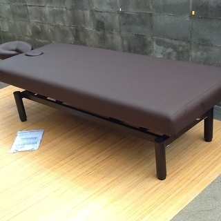 【おすすめ品・1台限り】良品！手動昇降マッサージベッド、エステベッド　185×75×高さ52～92㎝　セブンビューティの製品　配達もします
