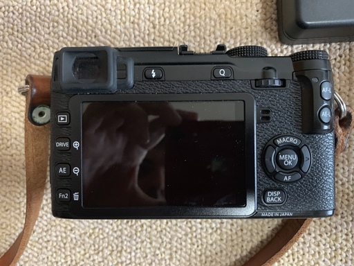 Fuji XE-2 ボディ ミラーレスカメラ