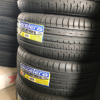 海外製 215/55R17 4本 新品夏タイヤ エスティマクラウ...