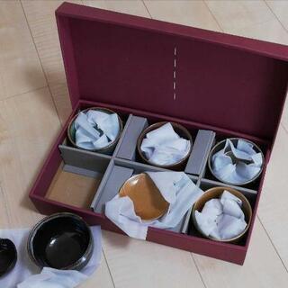 抹茶茶碗および豆皿・平皿の5色セット
