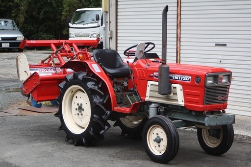 【SOLD OUT】ヤンマ トラクター YM1720 17馬力 2WD シャトルシフト