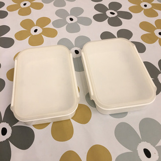 真っ白のお弁当箱 ２つ