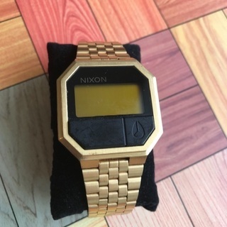NIXON ニクソン ゴールド 希少廃盤モデル
