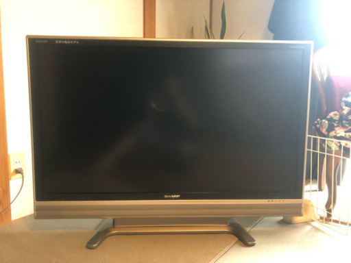 SHARP 液晶テレビ 46型 2009年製