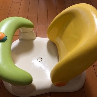 ベビーチェア お風呂 赤ちゃん用椅子 Combi