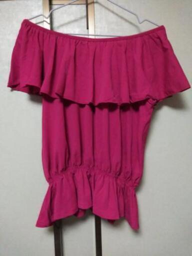 5 新品セシルマクビーオフショルフリルトップス 厚木のカットソー レディース の中古 古着あげます 譲ります ジモティーで不用品の処分