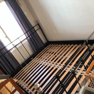 値下げ！IKEA svelvik アイアンベッドフレーム☆クイーンサイズ