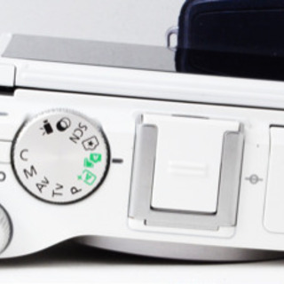 ●2420万画素●WIFI転送可能●新品レンズ●キャノン EOS M3 ゆうパック代引き発送！送料、代引き手数料無料！