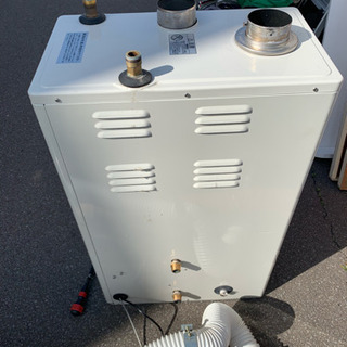 2012年製 コロナ CORONA 石油給湯器 UKB-NX370P 屋内設置型 ボイラー 2012年製 コロナ CORONA 石油給湯器 UKB-NX370P 屋内設置型 ボイラー