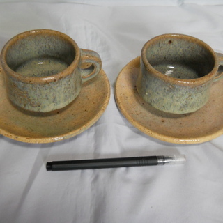 陶器カップ＆皿２個セット