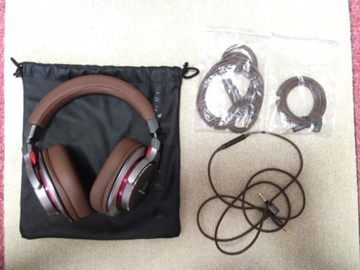 中古美品 audio-technica ヘッドフォン ATH-MSR7 GM