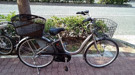 BRIDGESTONE Assista 26吋電動アシスト自転車(7.0Ahバッテリー＋充電器＋スペアキー2本付き)スパークシルバー