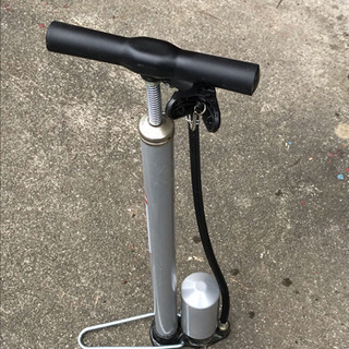 自転車の空気入れポンプ