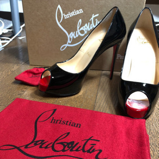 【新品】Christian Louboutin クリスチャンルブ...