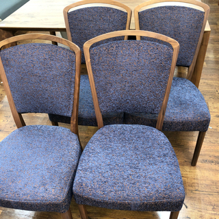 カリモク　ダイニング5点セット