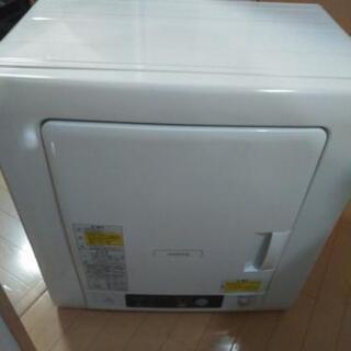 日立 除湿形電気衣類乾燥機 DE-N40WX 2018年製 乾燥容量4,0kg